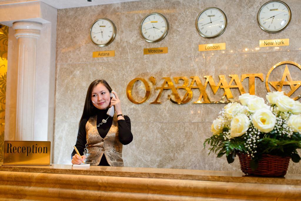 O Azamat Hotel อัสตานา ภายนอก รูปภาพ
